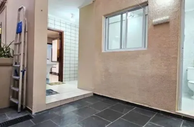 Sobrado á venda 179m² 03 quartos sendo 03 suítes 03 lavabos e duas vagas de garagens fl38
