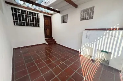 Casa em condomínio fechado com 2 quartos para alugar na Rua Francisco Lages, 739, Vila Antônio, São Paulo