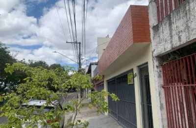 Linda casa assobradada no residencial butantã  3 dorms 2 vagas