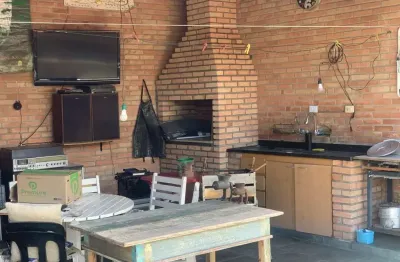 Linda casa térrea ,excelente local  butantã 3 dorms suite 4 vagas