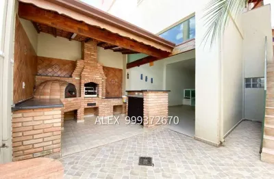 Sobrado 3 quartos- 2 suítes -3 vagas cobertas-  butantã -fl49