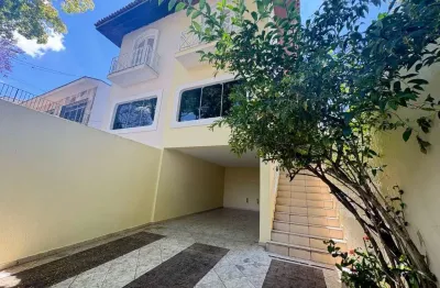 Casa em condomínio fechado com 4 quartos para alugar na Rua Poetisa Colombina, 7, Jardim Bonfiglioli, São Paulo