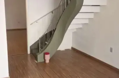 Casa em condomínio fechado com 2 quartos para alugar na Rua Agissê, 54, Jardim das Bandeiras, São Paulo