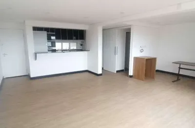 Apartamento com 3 quartos para alugar na Avenida Caxingui, 175, Vila Pirajussara, São Paulo