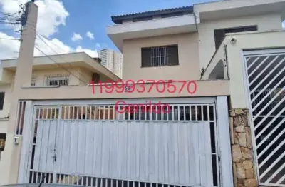 Sobrado com 3 quartos, 1 suite, quintal , soto , saída pra duas ruas, armarios, proximo da usp fl55