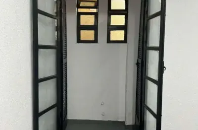 Sala comercial para alugar na Rua Doutor Ezequiel de Paula Ramos Júnior, 116, Jardim Celeste, São Paulo