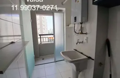 Apartamento para alugar com 2 quartos sendo 1 suíte no centro de Osasco, prox de comércios e etc.