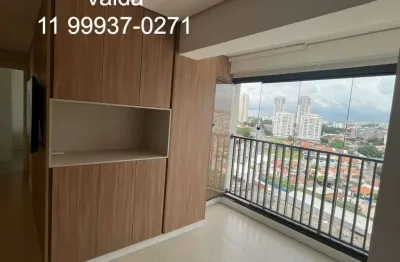 Apartamento novinho para alugar com 2 quartos, 1 banheiro e 1 vaga coberta. Ótima localização.