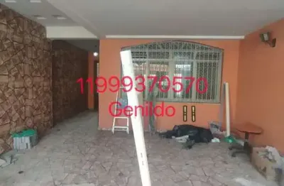 Casa com 3 quartos sendo 1 suite, sala , cozinha, edícula , 2 vagas , fácil acesso ao metrô FL55