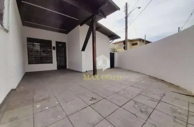 Casa com 3 dormitórios para alugar, 130 m² por r$ 2.750,00/mês - centro - taubaté/sp