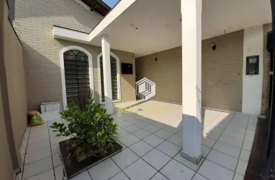Casa com 2 dormitórios para alugar, 98 m² por R$ 1.818,88/mês - Jardim Santa Clara - Taubaté/SP