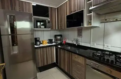 Sobrado com 2 dormitórios à venda, 76 m² por R$ 380.000,00 - Vila Romanópolis - Ferraz de Vasconcelos/SP