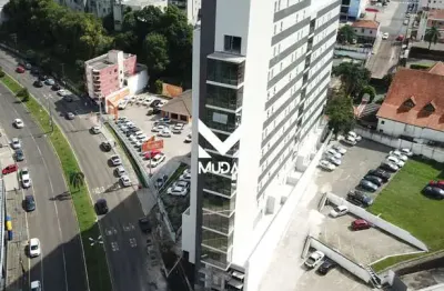 Sala comercial com 166 m2 e 1 vaga de garagem no health tower