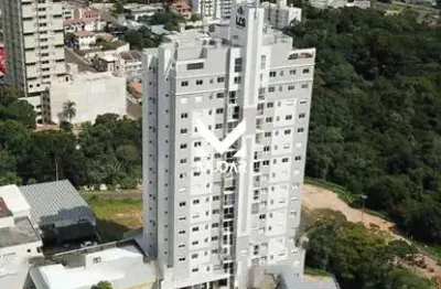 Apartamento com 3 quartos sendo 1 suíte no edifício floratta do sol