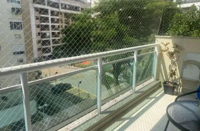 Em ponto nobre junto farto comércio colégios condução excelente varanda 3qts 2bhs armários lazer