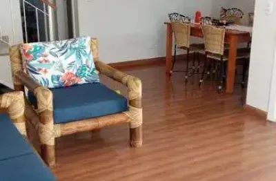 Freguesia linda casa 4 qtos sendo1 quarto 1º piso 2vgs condomínio lazer incluindo quadra piscina