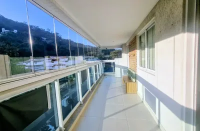 Maravilhoso apto com varandão vista ampla e livre sala bem espaçosa (1quarto aberto pra amplia la)  3quartos onde 2 são suites copa e cozinha  repleto de armários condomínio com farto lazer  2vgs