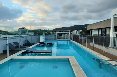 Em ponto nobre c farto comércio condução e colégios de qualidade vc encontra esse ótimo apto com varanda gourmet e vista livre sala ampla 3 quartos (2 suítes) e uma belíssima cozinha td planejada com