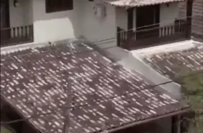 Mansão no condomínio quinta dos arcos -4 quartos sendo 2 suítes - badu - niterói