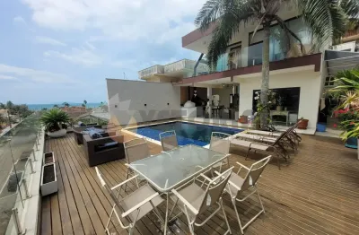 Maravilhosa casa a venda, com 3 suítes e uma vista incrível em massaguaçu caraguatatuba