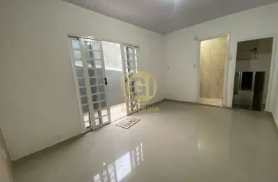 Casa com 2 quartos à venda na Rua Antônio Góis, Cidade Nova Jacareí, Jacareí