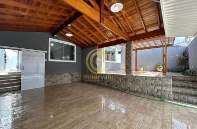 Casa com 4 quartos à venda na Rua Flávio Império, Loteamento Villa Branca, Jacareí