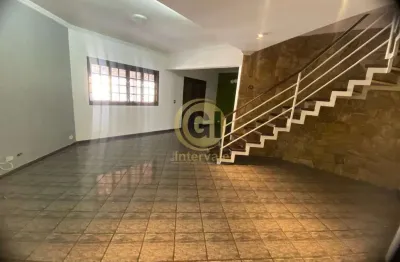 Casa com 6 quartos para alugar na Rua Arnaldo Lopes Leal, Cidade Jardim, Jacareí
