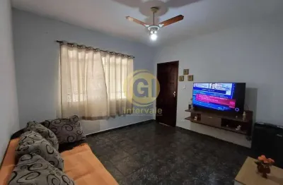 Casa com 3 quartos à venda na Rua Francisco Batista de Moraes, Jardim Santa Maria, Jacareí