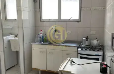 Apartamento com 2 quartos para alugar na Avenida Vale do Paraíba, Parque Santo Antônio, Jacareí