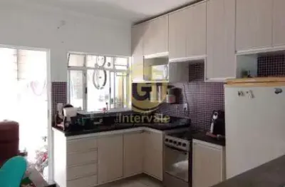 Casa com 2 quartos à venda na Avenida José Teodoro de Siqueira, Jardim Coleginho, Jacareí