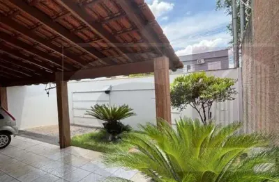 Casa para venda em uberlândia, nossa senhora das graças, 3 dormitórios, 2 banheiros, 3 vagas