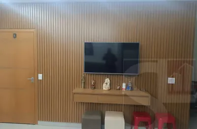 Apartamento para Venda em Uberlândia, Grand Ville, 2 dormitórios, 1 suíte, 1 banheiro, 2 vagas