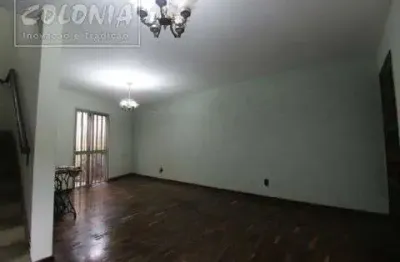 Casa com 3 quartos para alugar no Campestre, Santo André 
