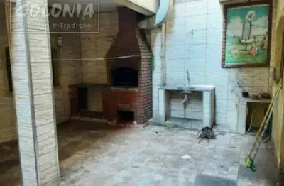 Casa com 2 quartos para alugar no Jardim do Estádio, Santo André 