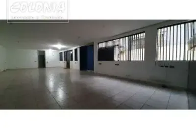 Casa comercial à venda na Vila Scarpelli, Santo André 