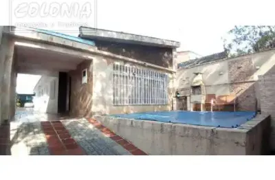 Casa com 2 quartos à venda na Vila Curuçá, Santo André 