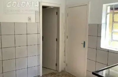 Casa com 1 quarto para alugar no Jardim Utinga, Santo André 