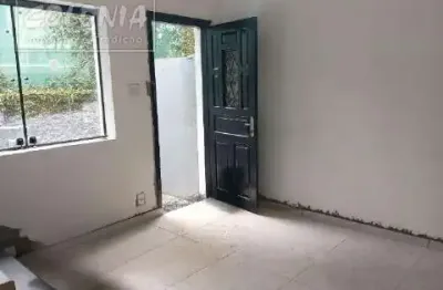 Casa com 2 quartos para alugar na Vila Assunção, Santo André 