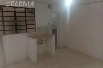 Casa com 1 quarto para alugar no Campestre, Santo André 