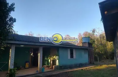 Beno imóveis vende sítio com 1000m  na parada 79a da rs020 em gravataí. 3km pra