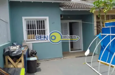 Casa 2 dormitórios, bairro parque da matriz, em cachoeirinha-rs.