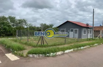 Casa  esq a venda de 2 dormitórios, bairro breno garci gravatai, r santo antonio do planalto 64
