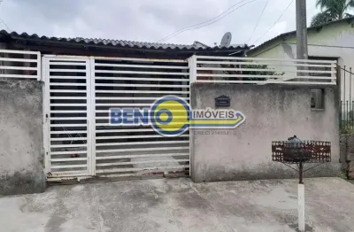Casa ampla com pátio frente e fundos à venda em gravataí ótima localização