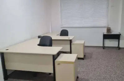 Sala comercial locação no centro, 7 salas, ar, copa, 3 banheiros, 196m²