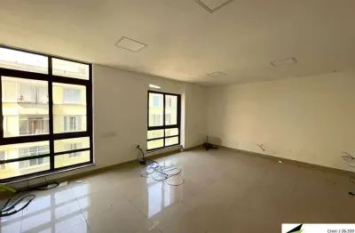 Sala Comercial para Locação no Centro, Reformado, 120m² Próximo ao Metrô