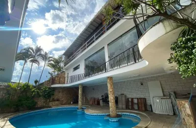 Casa assobradada à venda – 3 dorm, 325 m² – jd das laranjeiras (casa verde)