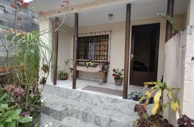 Casa térrea num terreno de 258m² à venda na brasilândia