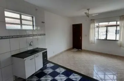 Casa com 1 quarto para alugar no Limão, São Paulo 