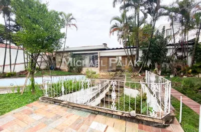 Oportunidade! casa para reforma no brooklin. piscina, lareira, 1000m² de terreno!