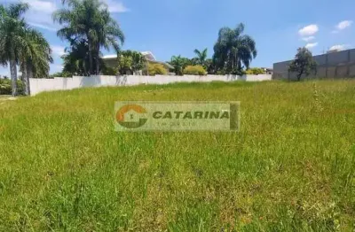 Belíssimo terreno em condomínio fechado com excelente topografia!